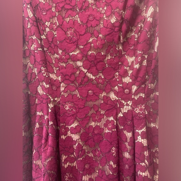 Vince Camuto Lace Dress - Picture 8 of 8